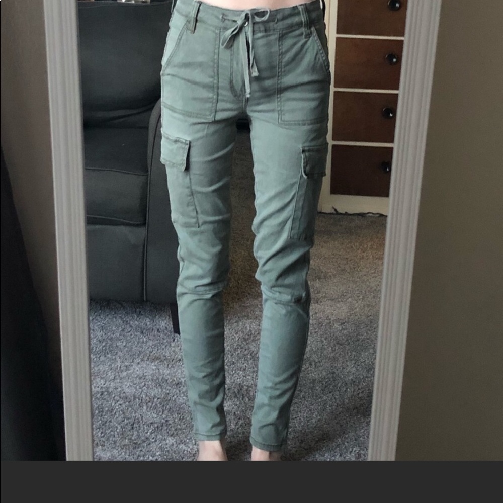 American Eagle Cargo pants